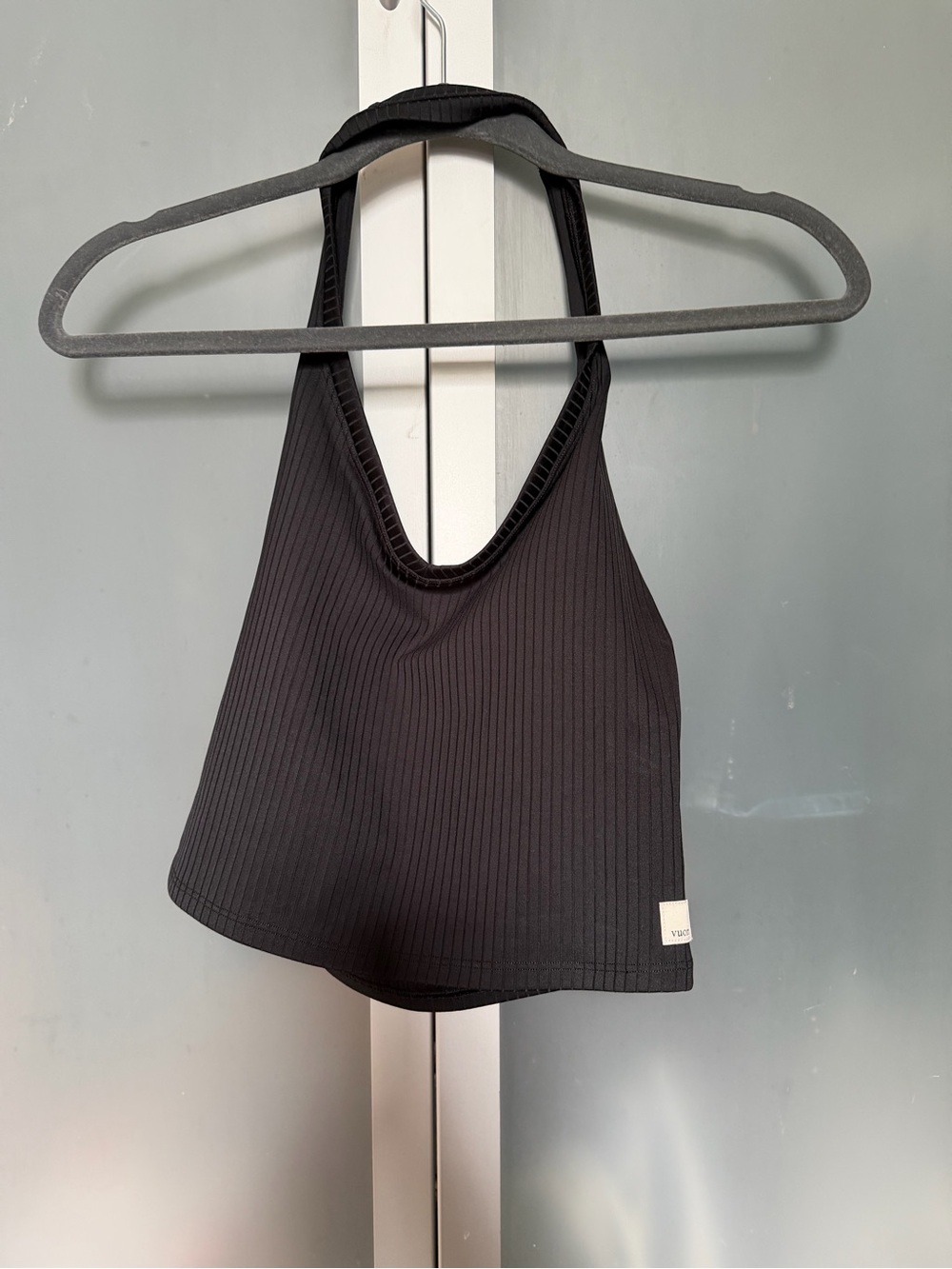 Vuori Black Ribbed Halter Crop Top